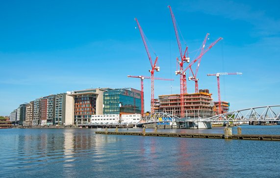 Nieuwbouw in de Amsterdamse haven door Steve Photography (bron: Shutterstock)