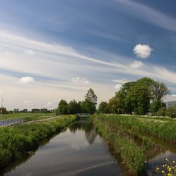 Meadows in area below 21 feet under sealevel, the Zuidplaspolder. The municipality of Zuidplas will build 8000 houses, 2 industrial zones and a forest between Rotterdam and Gouda cities door Andre Muller (bron: Shutterstock)