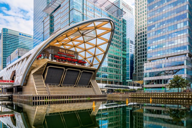 Project London Crossrail door I Wei Huang (bron: Shutterstock)