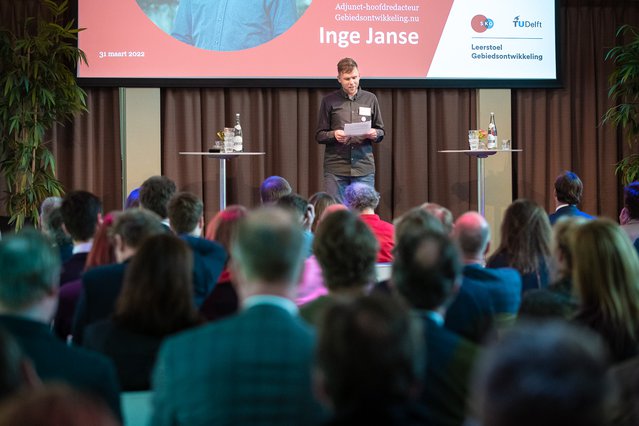 SKG Jaarcongres 2022 column door Inge Janse door Sander van Wettum (bron: gebiedsontwikkeling.nu)