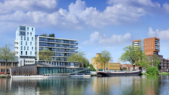 Piushaven in Tilburg door TonyV3112 (bron: Shutterstock)