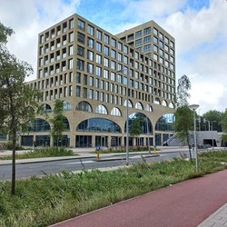 Westbeat van Studioninedots, Delflandlaan, Amsterdam Nieuw-West door Ceescamel (bron: Wikipedia Commons)