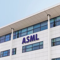 ASML, Veldhoven, Nederland door Lea Rae (bron: Shutterstock)