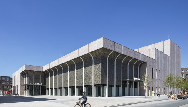 Theater Hart van Zuid, Rotterdam door TheaterZuidplein (bron: Wikimedia Commons)