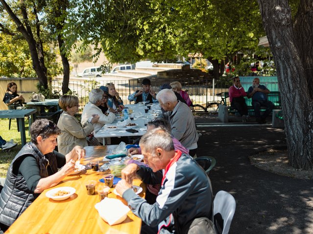 Dorpsfeest Sardinië door Hesse de Jonge (bron: Hesse de Jonge)
