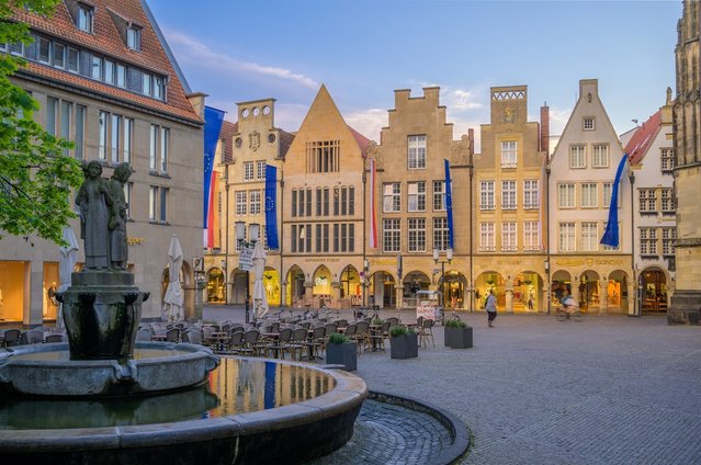 Binnenstad Munster - terras door tichr (bron: Shutterstock)
