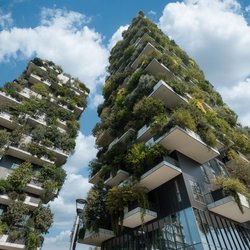 Verticale groene appartementen in Milaan door R.M. Nunes (bron: Shutterstock)