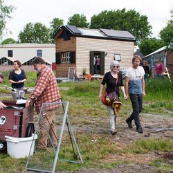 Proeftuin Erasmusveld_tiny houses.jpg