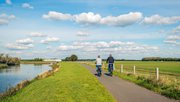 Dijk Biesbosch door Ruud Morijn Photographer (bron: shutterstock.com)