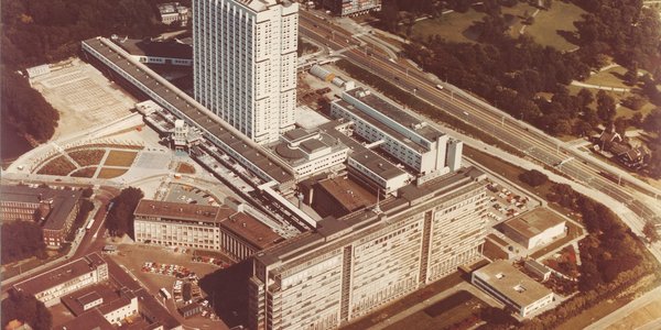 Erasmus MC 1965 door Erasmus MC (bron: Erasmus MC)