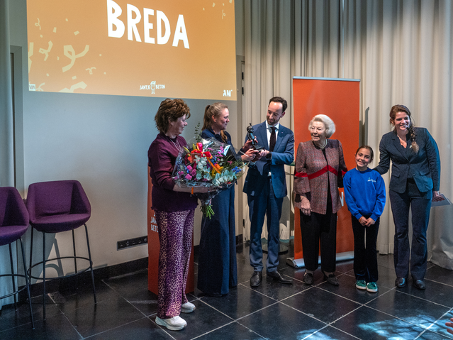 Prijsuitreiking Jantje Betonprijs door Jantje Beton (bron: Jantje Beton)