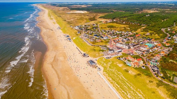 Bergen aan Zee door Allard One (bron: shutterstock)