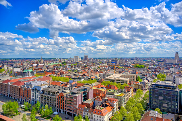 Antwerpen, België door STLJB (bron: Shutterstock)