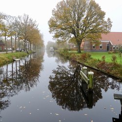 Grevelingskanaal in Annerveenschekanaal gezien vanaf her Roels Roetert Draaigie door Gouwenaar (bron: Wikimedia Commons)