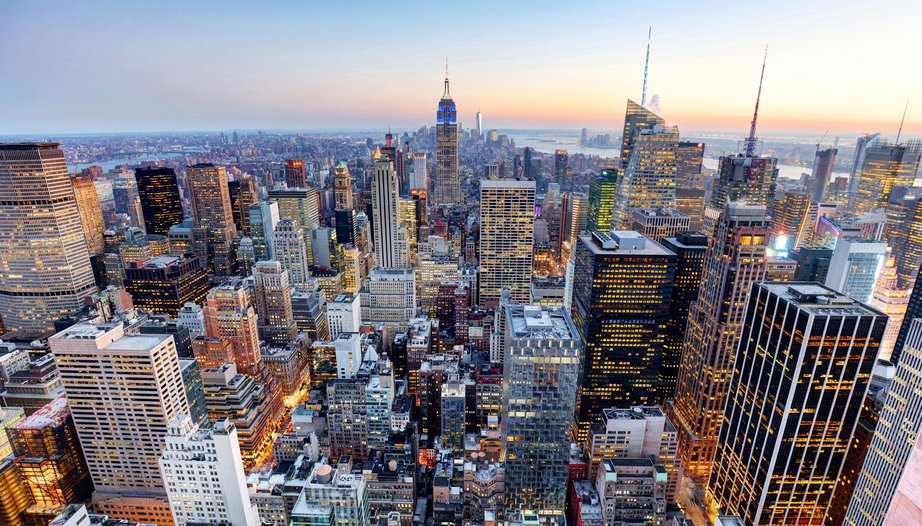 Manhattan, New York door TTstudio (Shutterstock)