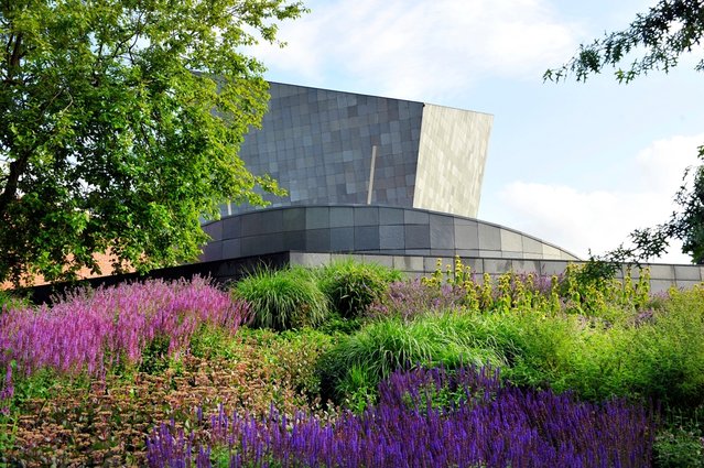 Het Van Abbemuseum door TVGD (bron: shutterstock)