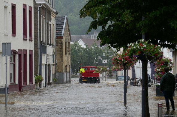 Overstromingen in Valkenburg door MyStockVideo (bron: shutterstock.com)