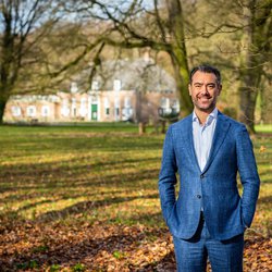 Marnix Bongers - Noord Veluwe in het groen door Kneedvorm (bron: Over Morgen)