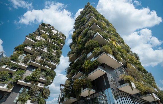 Verticale groene appartementen in Milaan door R.M. Nunes (bron: Shutterstock)