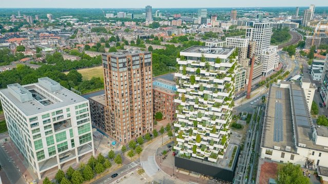 Luchtfoto van Eindhoven door Lefteris Tziaferis (bron: Shutterstock)