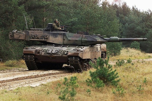Tankbataljon nam deel aan de oefening op de veluw door Staffotografen Directie Voorlichting Ministerie van Defensie (bron: Wikipedia Commons)