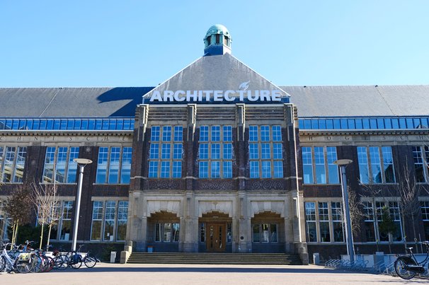 Faculteit bouwkunde, TU Delft door Van Rijn photography (bron: Shutterstock)
