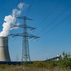 kerncentrale energie door Spreewald-Birgit (bron: Shutterstock)