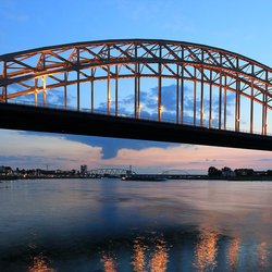 nijmegen brug water