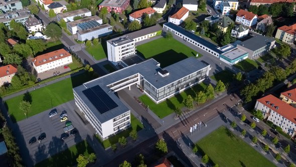 Aerial view of Bauhaus in Dessau, Germany door Urbanoid.Pro (bron: Shutterstock)