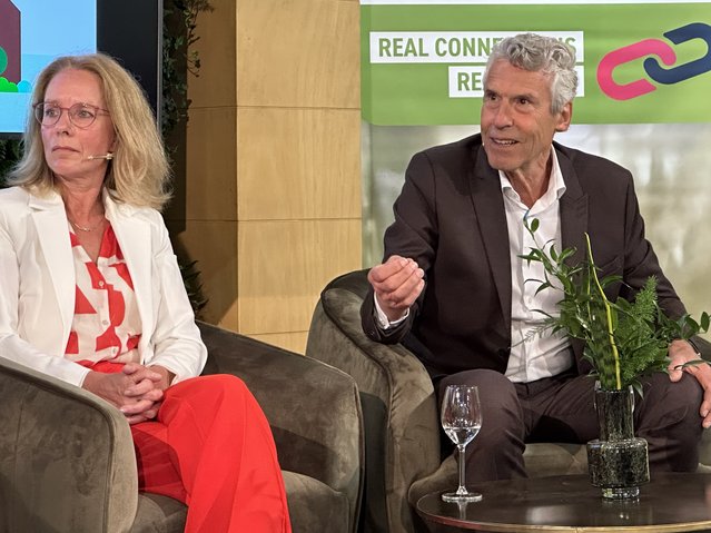 Schlüter en Van der Gugten bij het panel door Kees de Graaf (bron: Kees de Graaf)