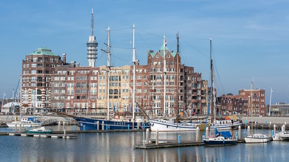 De haven van Lelystad door T.W. van Urk (bron: Shutterstock)