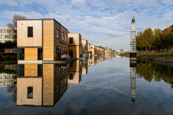 Wonen op het water in de Nassauhaven, Rotterdam door Edwin Muller Photography (bron: Shutterstock)