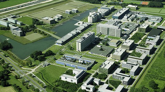 2015.07.02_high tech campus_cover en thumb