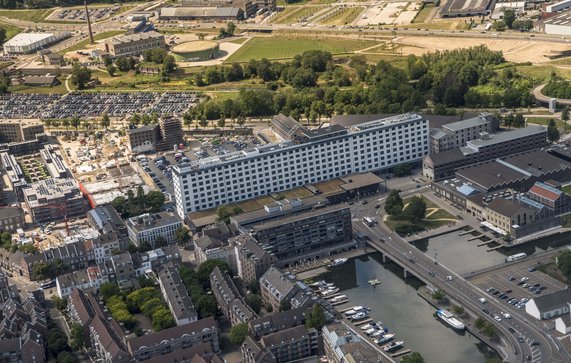 Luchtfoto Sphinxkwartier 2020 door Aron Nijs (bron: Gemeente Maastricht)