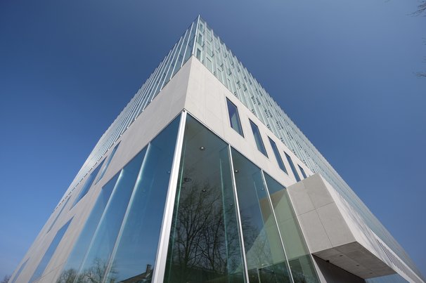 De Hoge Raad der Nederlanden in Den Haag door Ben Bender (bron: Wikimedia Commons)