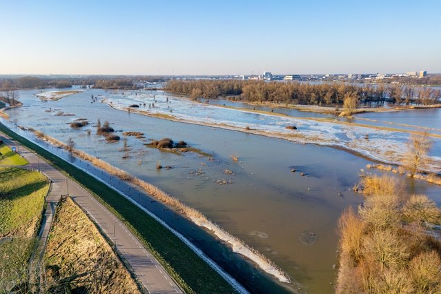 Sleeuwijk langs de Merwede door Jurgen Versteeg (bron: Shutterstock)