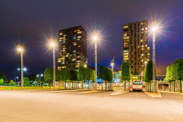 Busstation in Zoetermeer door SanderMeertinsPhotography (bron: Shutterstock)