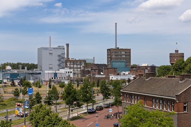Industrieel complex in Delft door PixelBiss (bron: Shutterstock)