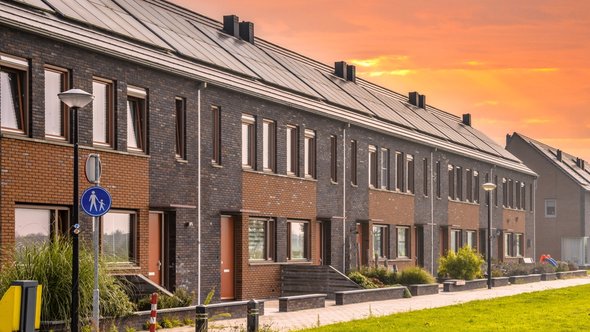 Rij huizen door Rudmer Zwerver (bron: Shutterstock)