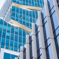 Zuidas in Amsterdam door Daan Kloeg (bron: shutterstock)