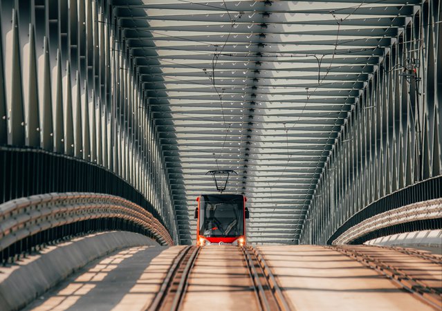 Tram in Bratislava door Kosmogenez (bron: Shutterstock)