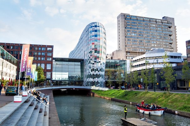 Achterkant Hoog Catharijne, Utrecht door Shutterstock (bron: Shutterstock)