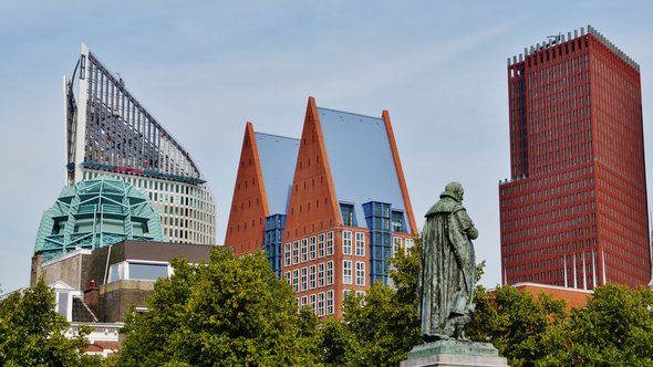 Den Haag skyline