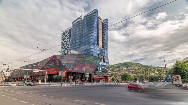 Sarajevo City Center door Kirill Neiezhmakov (bron: shutterstock)