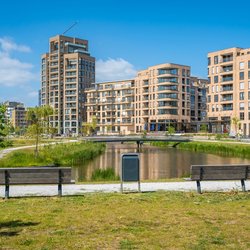 Holland Park Diemen door Milos Ruzicka (bron: shutterstock)