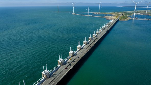 De Oosterscheldekering door CloudVisual (bron: Shutterstock)